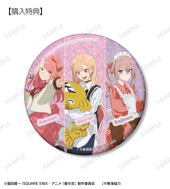 旅行ver.予約特典75mmバッジ。海夢・紗寿叶・あまねの3人、非売品。