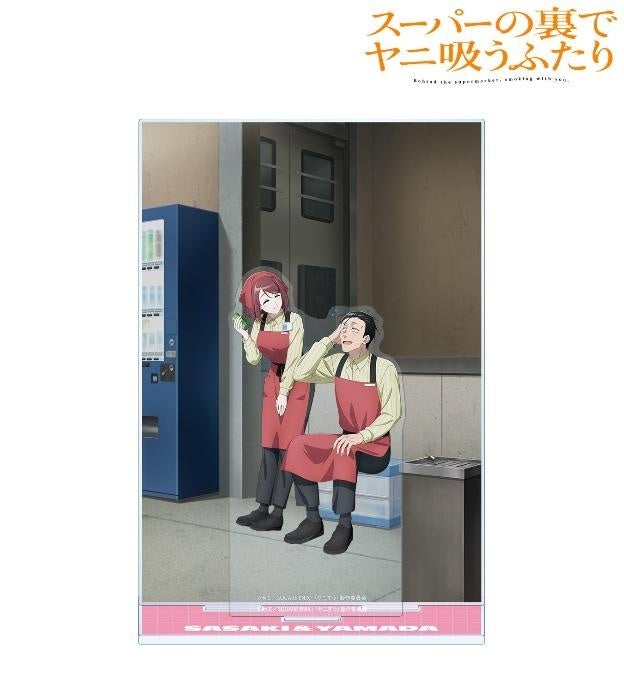 スーパー店員衣装の佐々木&山田と背景のジオラマスタンド。会社員版とは別売りの構成。