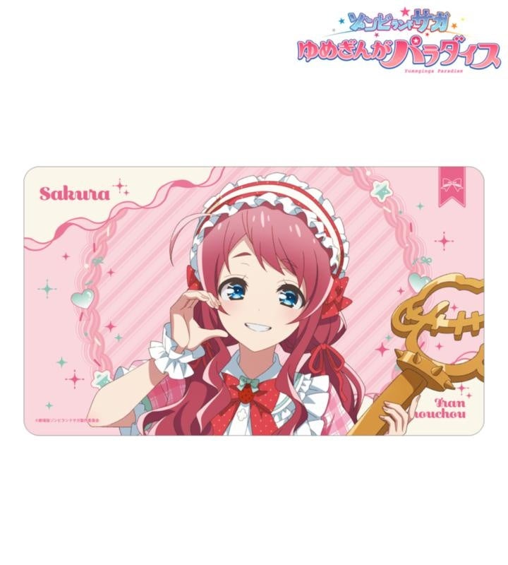 源さくらの絵柄を横長に配したマルチデスクマットの公式見本。